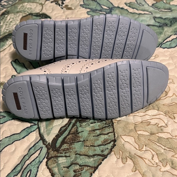 Women's White Cole Haan Brogue Shoes - Picture 7 of 9